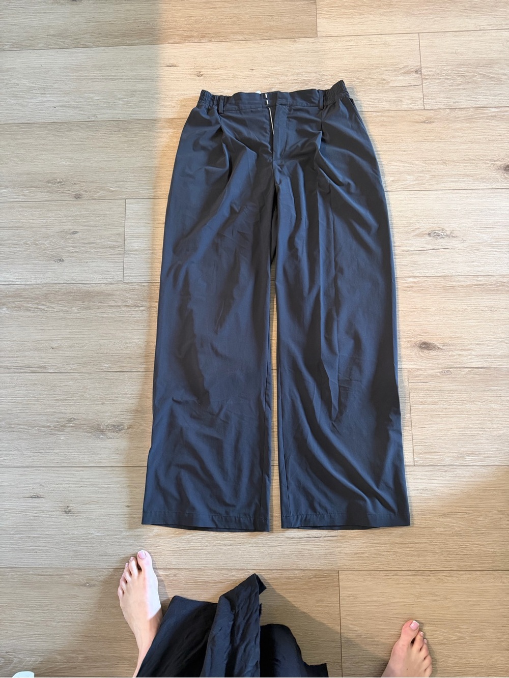 ALO Yoga Black Wide-Leg Trousers